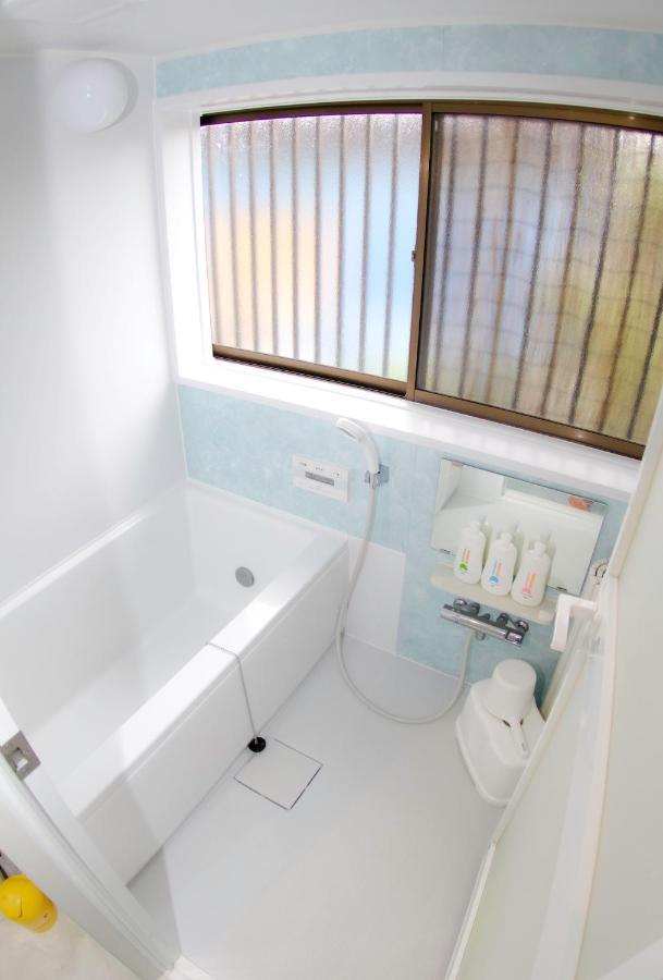 Splash Guest House Katsu’ura Zewnętrze zdjęcie